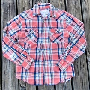 Dutch Plains coral pearl snap shirt
